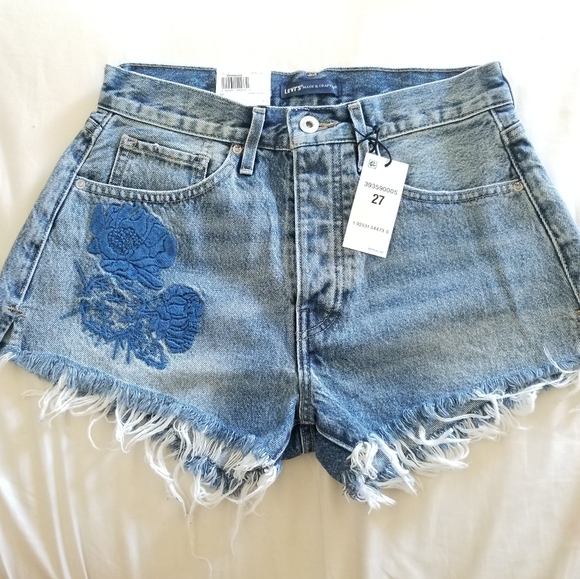 🍒NWT🍒 LEVI'S MADE & CAFTES HIGH RISE SHORTS - Picture 5 of 10